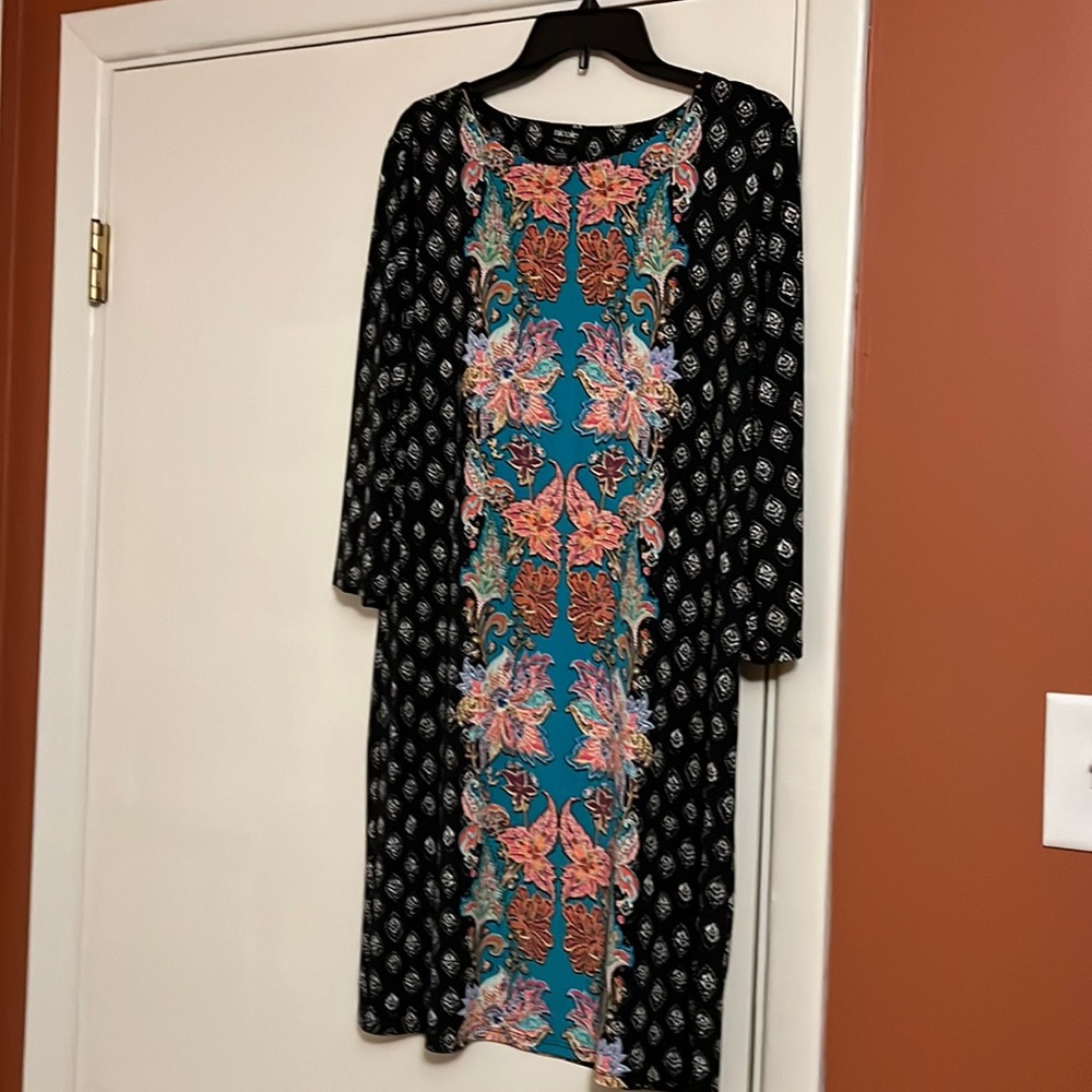 Cute shift dress. Nicole by Nicole Miller Size L